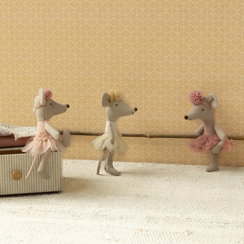 Ballerina Mouse Little Sister Off White - Maileg