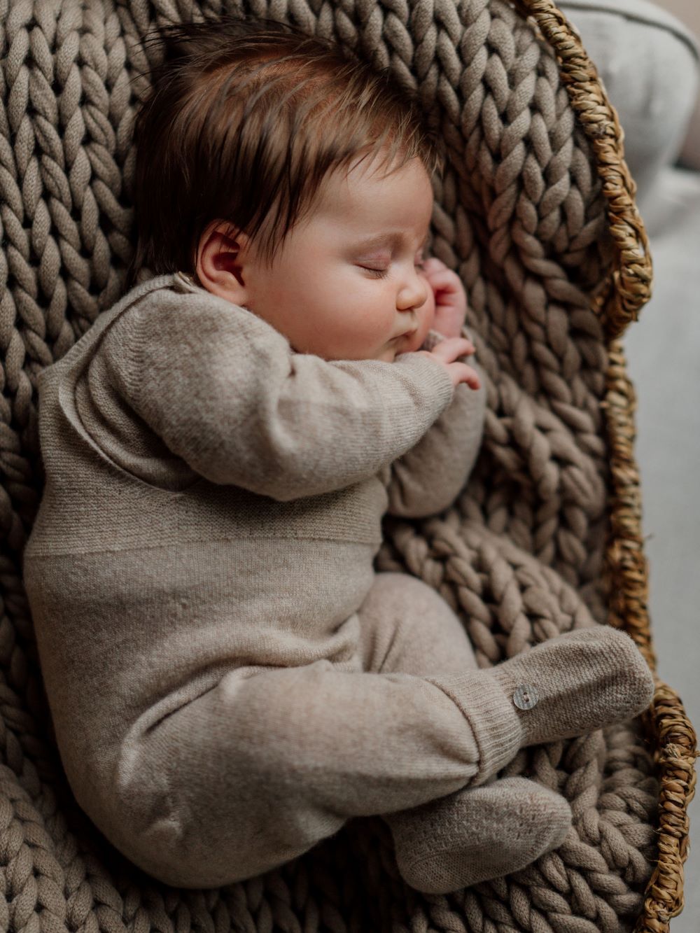 Carapins tricotados em lã merino e caxemira Beije | LITTLE LOVE - Wedoble