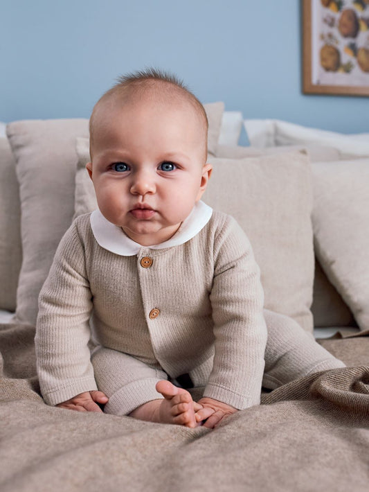 Macacão algodão orgânico com bolsos - Laranjinha