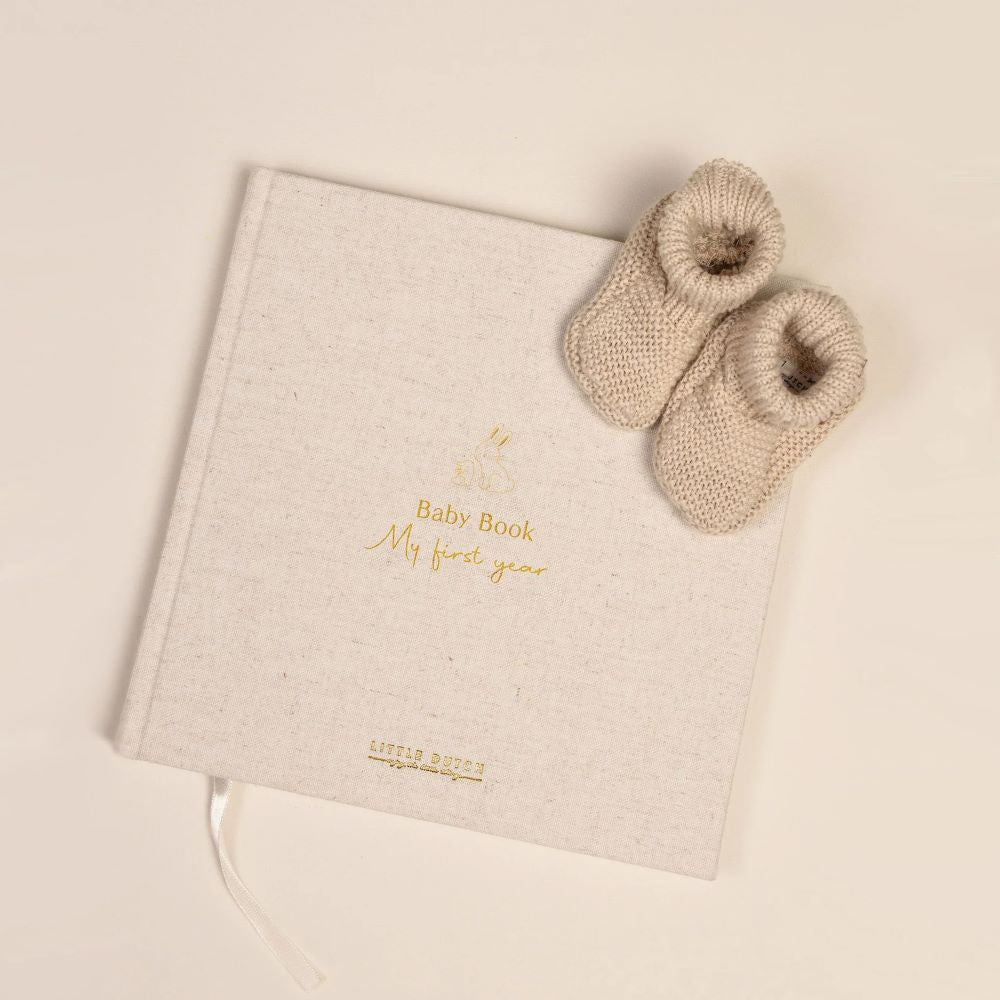 Livro do Bebé My First Year - Little Dutch