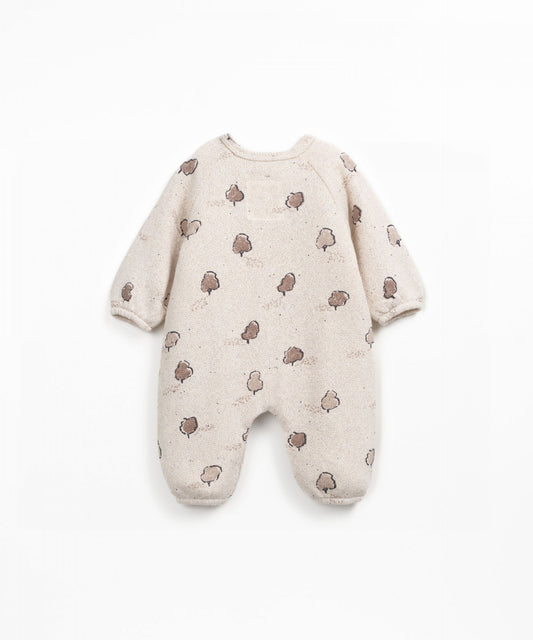 Macacão de malha com abertura frontal e estampado de árvores - Play Up