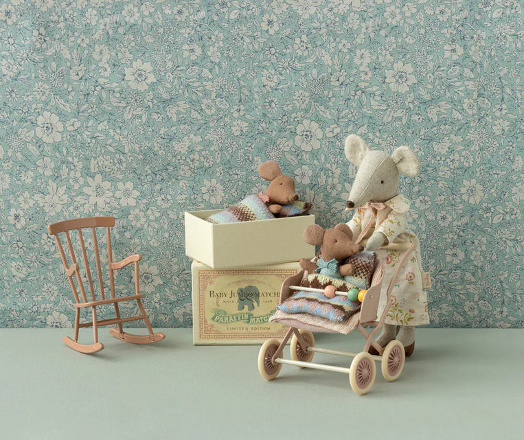 Cadeira de Embalar Miniatura Dark Powder - Maileg