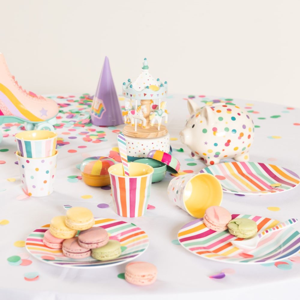 Carrossel Musical Festivo - Amadeus Les Petites