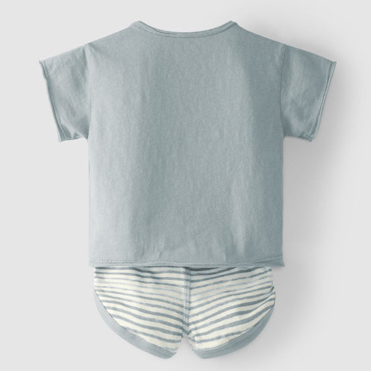 Conjunto de duas peças t-shirt e calções de riscas - Snug