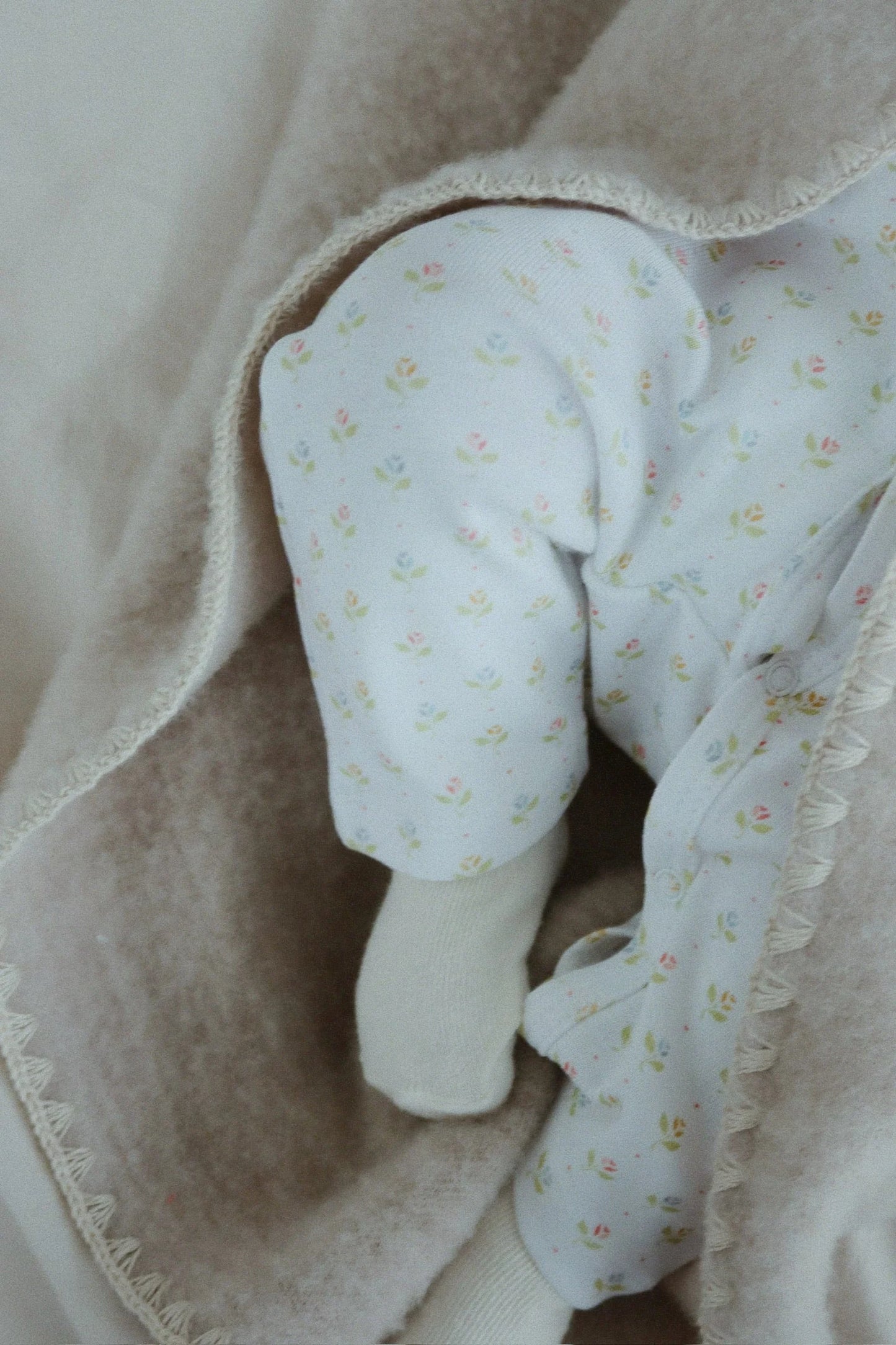 Manta de bebé em lã polar Erba - Fanga Fontana - Konges Slojd