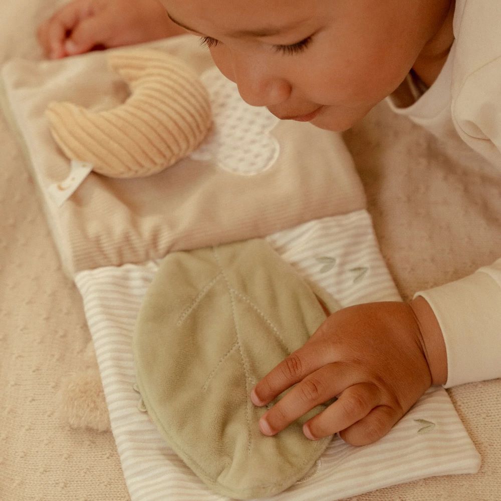 Livro de Actividades Fofinho Newborn Naturals - Little Dutch