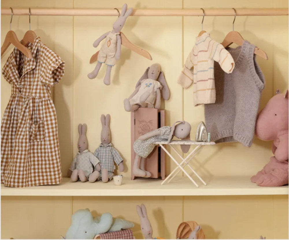 Coelhinha de Orelhas Caídas com Vestido Floral Tamanho 1 - Maileg