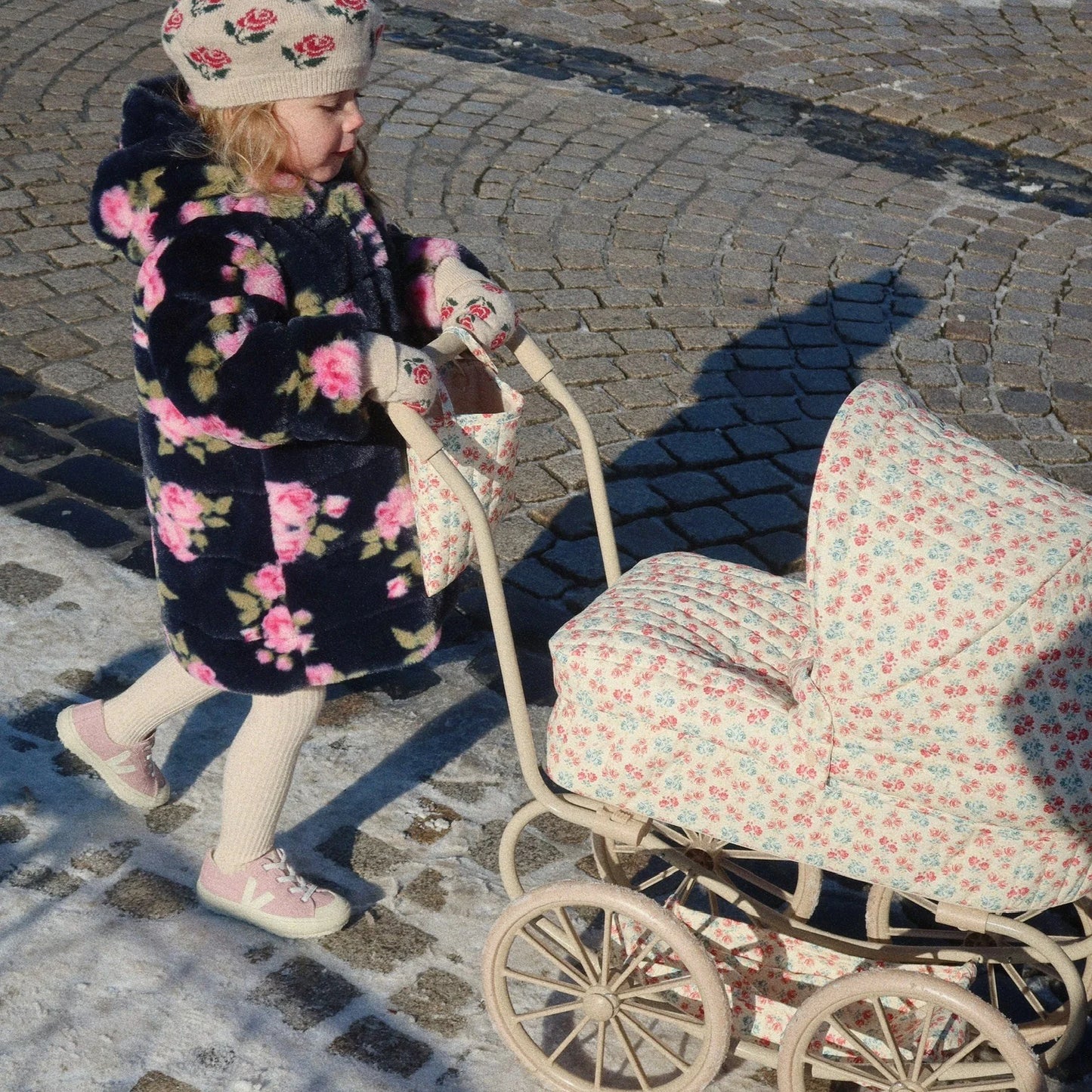 Carrinho de bonecas de estilo vintage Lumina - Konges Slojd